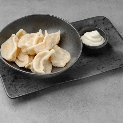 Вареники с картошкой и луком в Большая рыба по цене 380 ₽