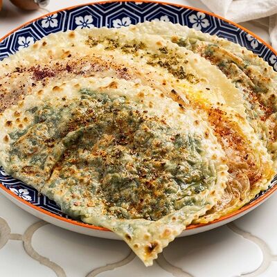 Кутаб с зеленью в Maroon по цене 450 ₽