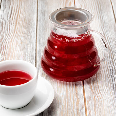 Чай малиновый с клубникой в Кофейня на Остоженке по цене 780 ₽