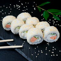 Ролл Салмон в Sёmga