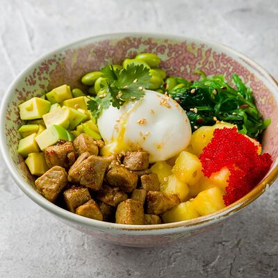 Ахи поке с тунцом в Tomi по цене 1100 ₽