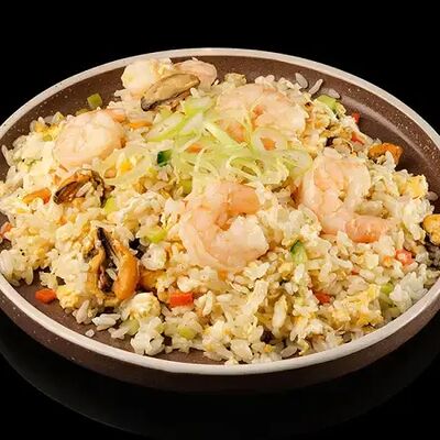 Рис с морепродуктами малая в Мистер чао по цене 650 ₽