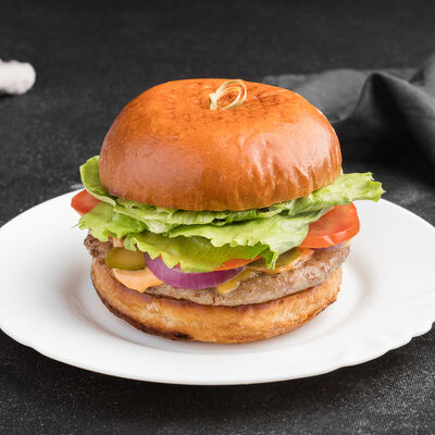 Чикен Бургер в Vkus Land по цене 330 ₽