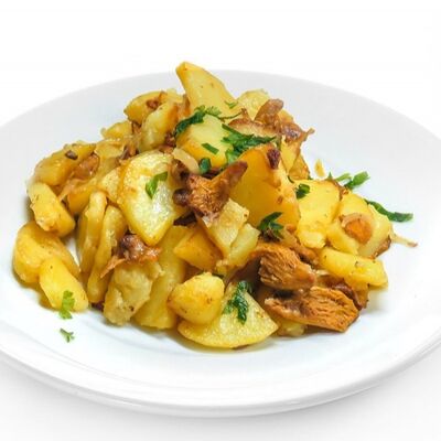 Курица по - домашнему в Жемчужина по цене 450 ₽