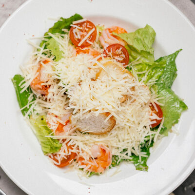 Салат Цезарь с курицей в Kitchen по цене 430