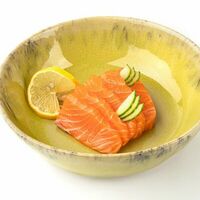 Сашими лосось в Good Sushi