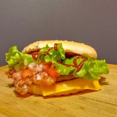 Бургер барбекю в HotDogger на Белорусской по цене 545 ₽