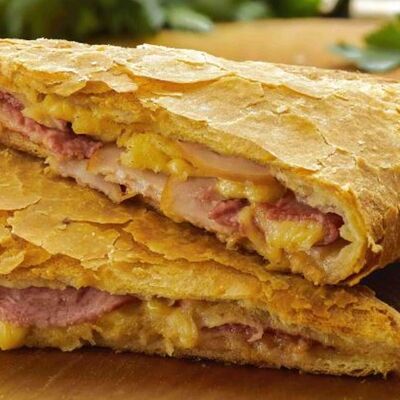 Пицца Пятерочка (целая) в 7 LiR по цене 1228 ₽