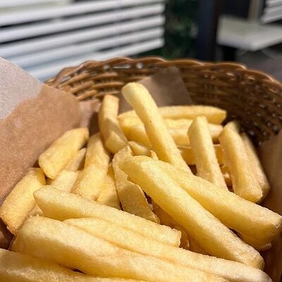 Картофель Фри в Икра по цене 240 ₽