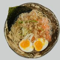 Рамен с лососем в KOBE ramen