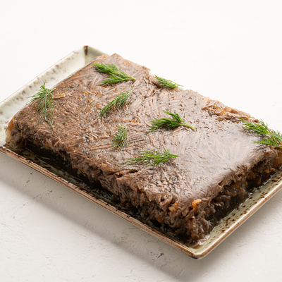 Холодец из говядины 1 кг в На берегу по цене 2280 ₽