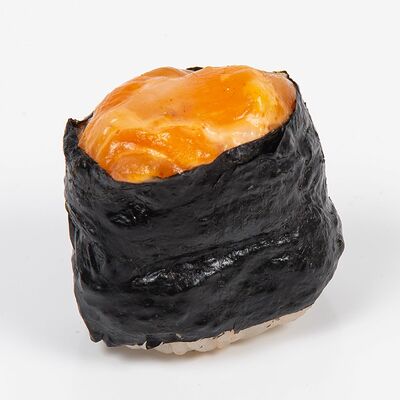 Гункан Острый лосось в Sushi&wok по цене 159 ₽