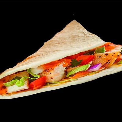 Тортилья с курочкойв Шаурма 24 по цене 340 ₽