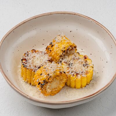 Кукуруза на гриле с пармезаном в Узоры по цене 570 ₽