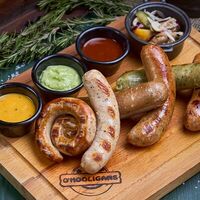 Ассорти из 6 колбас в Ohooligans