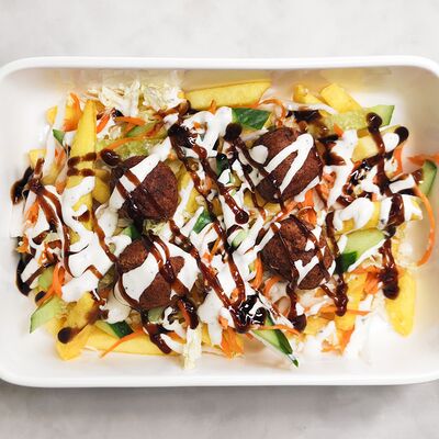 Картошка бокс С фрикадельками и соусом барбекю в Bonape по цене 710 ₽