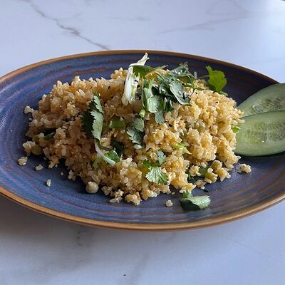 Жаренный рис с яйцом в Ханой по цене 435 ₽