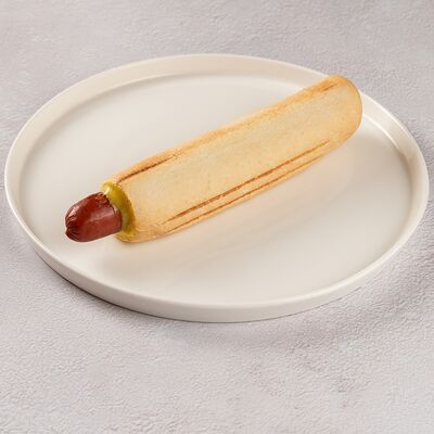 Французский хот-дог с говяжьей колбаской в Сабирос по цене 480 ₽