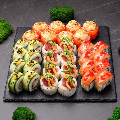 Сет Византия в ROLLS KING SUSHI KINGDOM по цене 4550 ₽