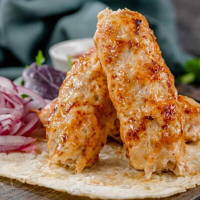 Люля-кебаб из курицы в Шашлык Хаус Grill Premium Combo по цене 650 ₽