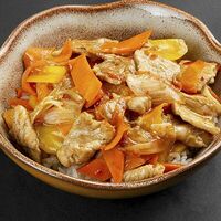 Курица в соусе сладкий чили в TOFU