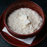 Овсяная каша в Мацони