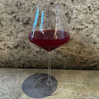 Свежевыжатый гранатовый сок в Folk по цене 990 ₽