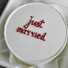 Торт с дизайном Just married в Chocoroom по цене 1400