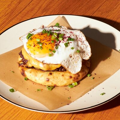 Бифштекс из говядины в Rossa presnya по цене 1190 ₽