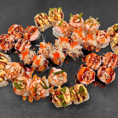 Сет Коллеги, угощаю в Мега вкусно по цене 2385 ₽