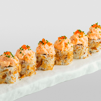 Ролл бонито со спайси креветкой в Gaijin по цене 1060 ₽