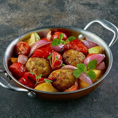 Котлеты из цыпленка с овощами в Пряности & Радости на Васильевском по цене 690