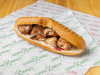 Шашлык из свинины в булочке в Шаурма Маркет по цене 455 ₽