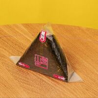 Онигири с тунцом в Атлас еды