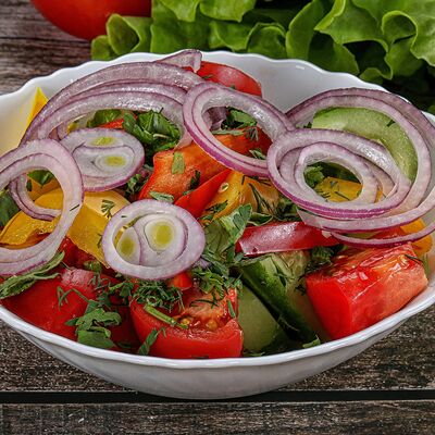 Овощной салат в Даймохк по цене 600 ₽