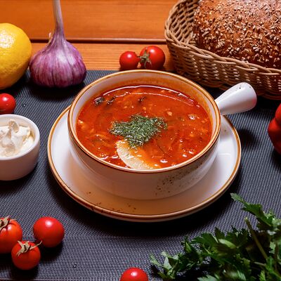 Солянка сборная мясная Класическая в Золотая прага по цене 780 ₽