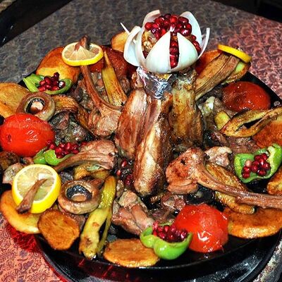 Садж Баранина на мангале в Арарат по цене 2310 ₽