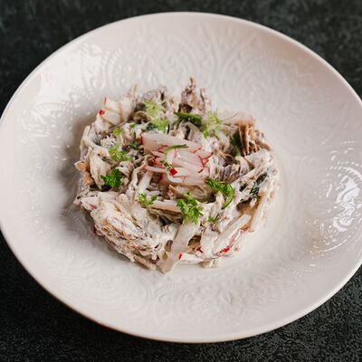 Салат с говядиной и редисом в Vladbeef Bar по цене 650 ₽