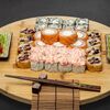 Сет 2х2 в Sushi runner по цене 1850