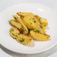 Картофель отварной с зеленью в Ананас