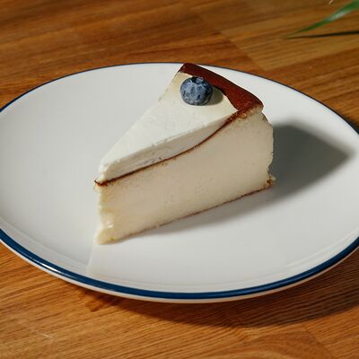 Чизкейк Сан-Себастьян в Cream Soda по цене 380 ₽