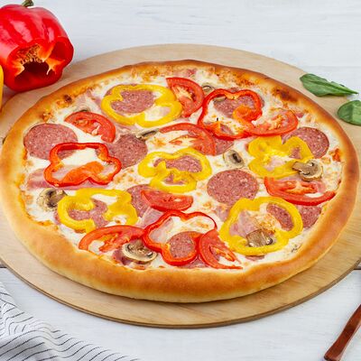 Пицца Домашняя в Пекарня Кулинария Пиццерия ОБОЖАЮТВСЕ! по цене 999 ₽