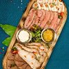 Ассорти мясных деликатесов в Фабрикантъ по цене 1330