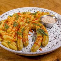 Карривурст в The Rocket Bar