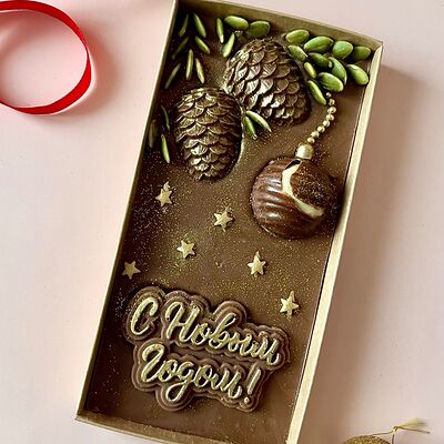 Плитка из молочного шоколада С Новым годом! в Lipatik sweets по цене 1150 ₽