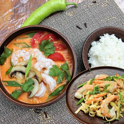 Комбо Креветка в АрисА - лавка азиатской еды по цене 990 ₽