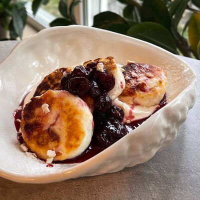 Сырники в Moyo по цене 275 ₽