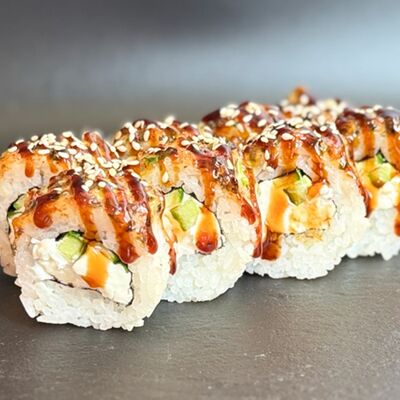Ролл Ёжв Вкусно есть по цене 494 ₽