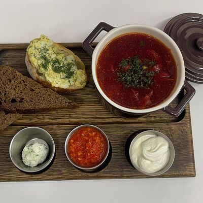 Борщ в Багратиони по цене 690 ₽