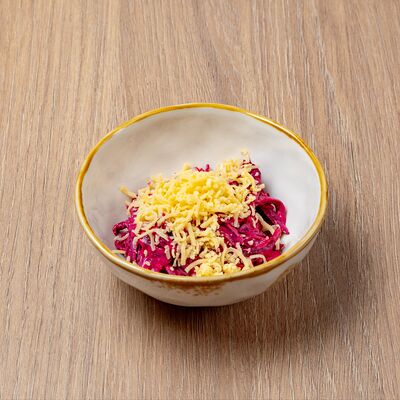 Салат из свеклы с сыром в Тутла столовая по цене 99 ₽